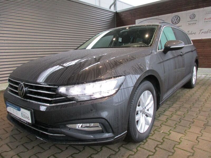 Gebraucht VW Passat Business 150 PS (110 kW) 2022 Grau Kombi