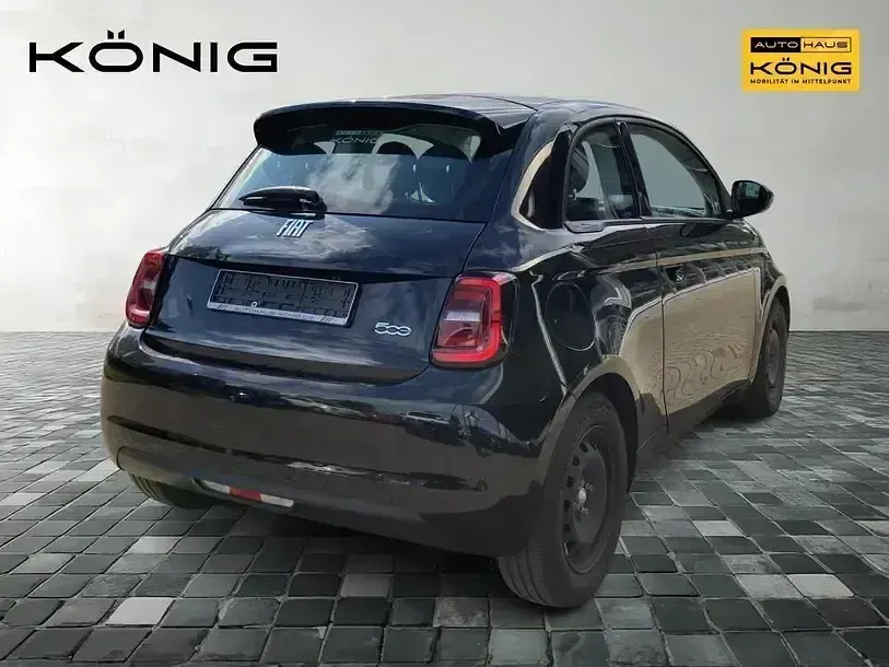 Gebraucht Fiat 500e 86 kW (118 PS) 2023 Schwarz Kleinwagen