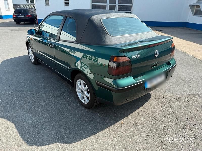 Grün Gebraucht 1998 VW Golf Cabriolet Cabrio | 3.500 € (Teuer) - Bild 1/4