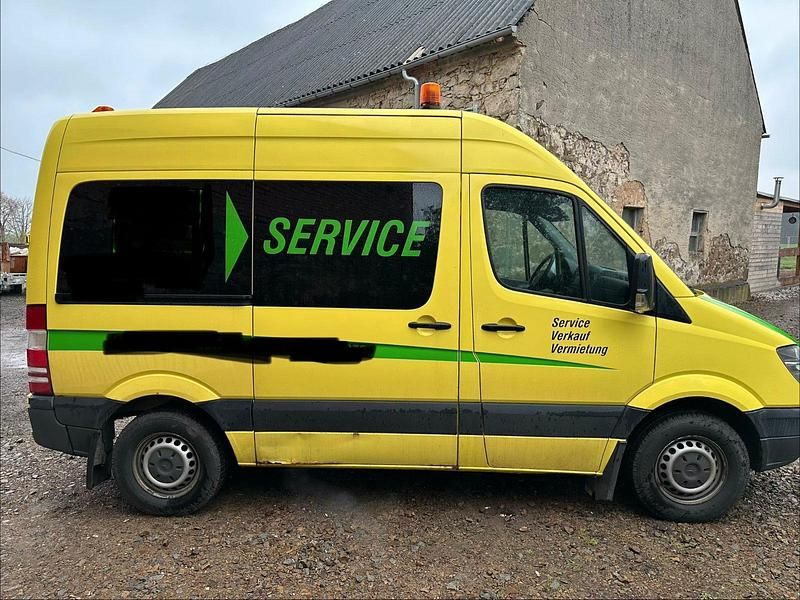 Używany Mercedes Sprinter 150 KM (110 kW) 2007 Żółty