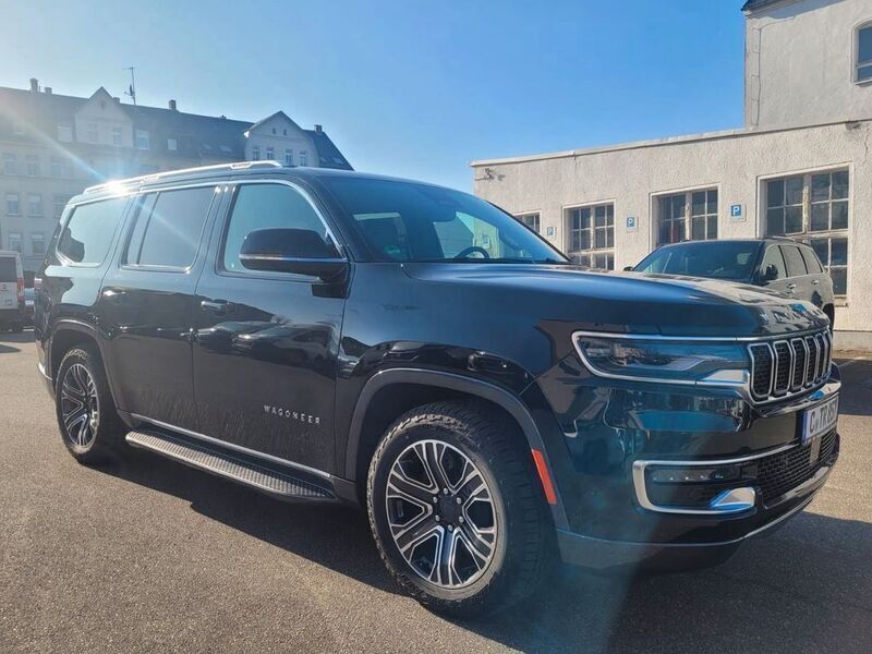 Schwarz Gebraucht 2022 Jeep Wagoneer SUV | 114.990 € (Teuer) - Bild 1/4