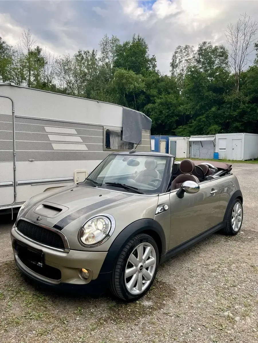 Gebraucht Mini Cooper S Cabriolet 184 PS (135 kW) 2010 Silber Cabrio