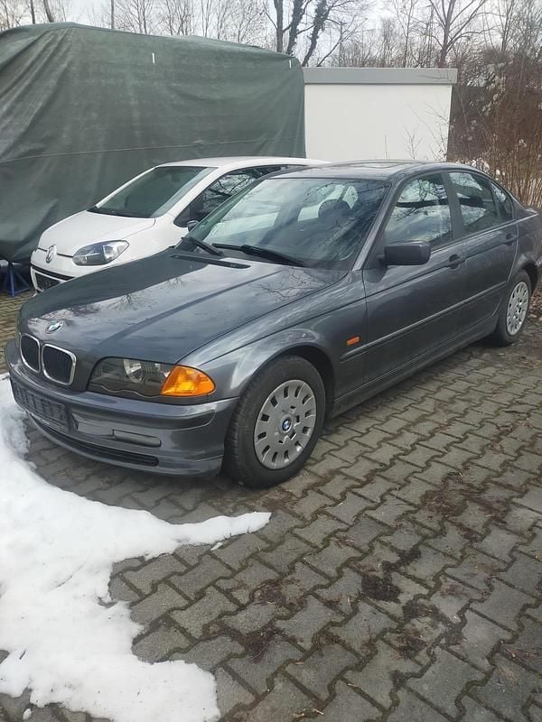 Gebraucht BMW 316 105 PS (77 kW) 2000 Grau Limousine