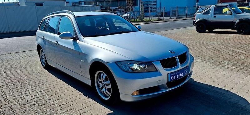 Gebraucht BMW 318 129 PS (94 kW) 2007 Silber Kombi