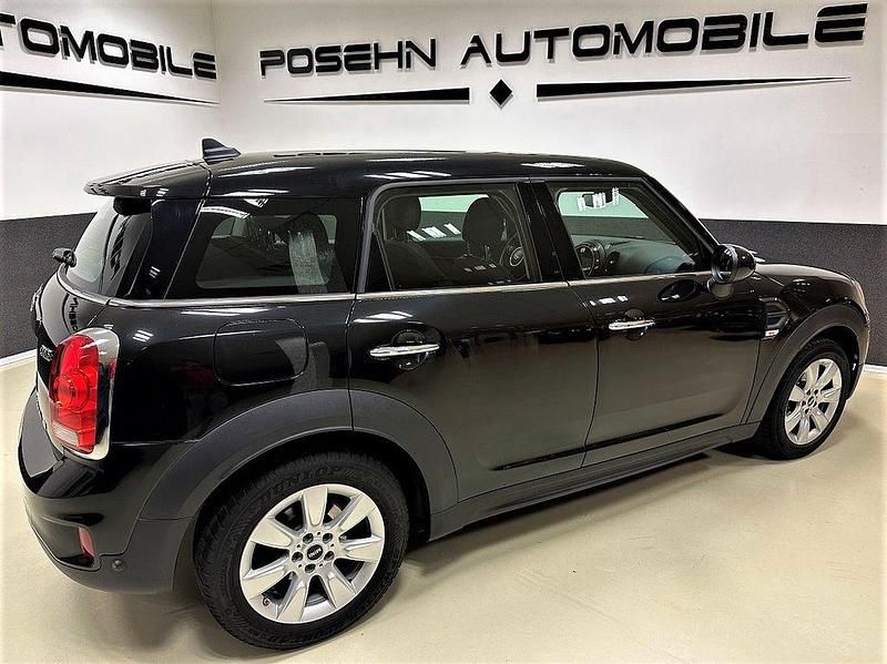 Gebraucht Mini One Countryman 102 PS (75 kW) 2018 Midnight black SUV