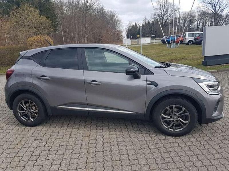 Gebraucht Renault Captur Experience 131 PS (96 kW) 2020 Grau SUV