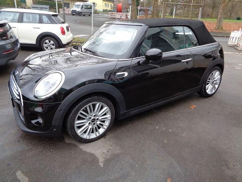 Schwarz Gebraucht 2017 Mini Cooper Kleinwagen | 13.999 € (Fairer Preis) - Bild 1/4