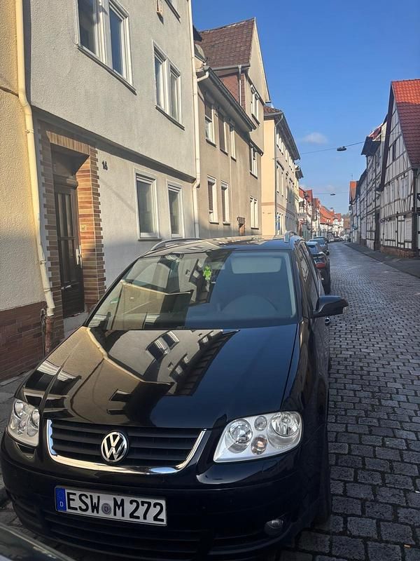Gebraucht VW Touran 140 PS (102 kW) 2004 Schwarz Van / Kleinbus