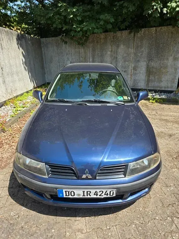 Gebraucht Mitsubishi Carisma 122 PS (89 kW) 2004 Blau Limousine