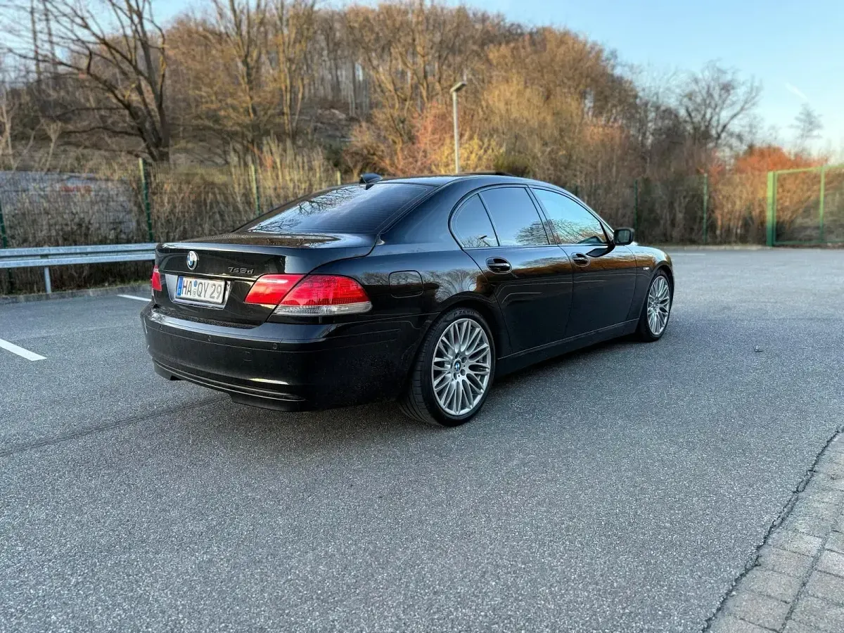Gebraucht BMW 730 Shadowline 231 PS (169 kW) 2006 Schwarz Limousine