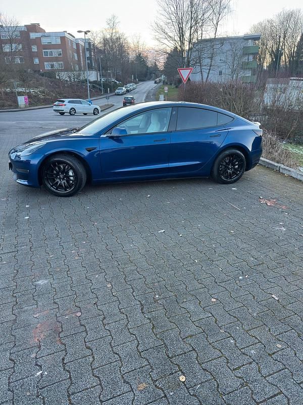 Gebraucht Tesla Model 3 235 kW (320 PS) 2019 Blau Limousine
