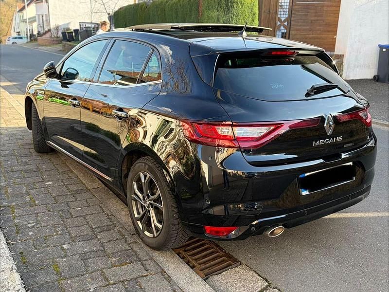 Gebraucht Renault Mégane IV Bose Edition 159 PS (116 kW) 2019 Schwarz Limousine