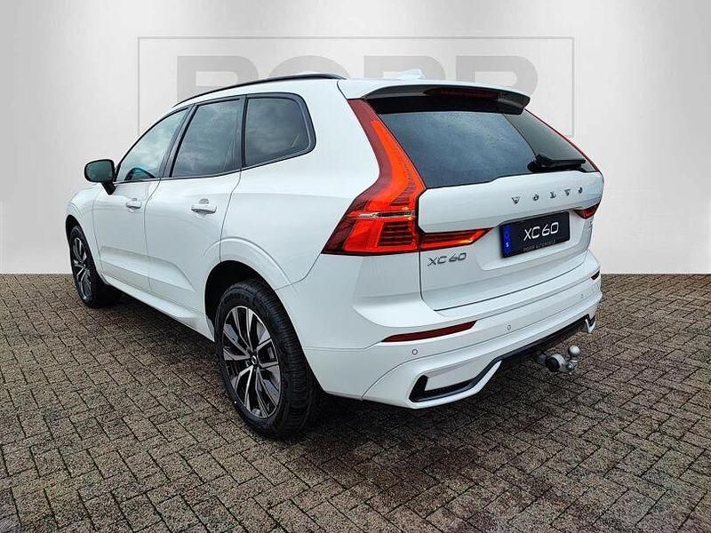 Gebraucht Volvo XC60 Plus 197 PS (144 kW) 2022 707 SUV
