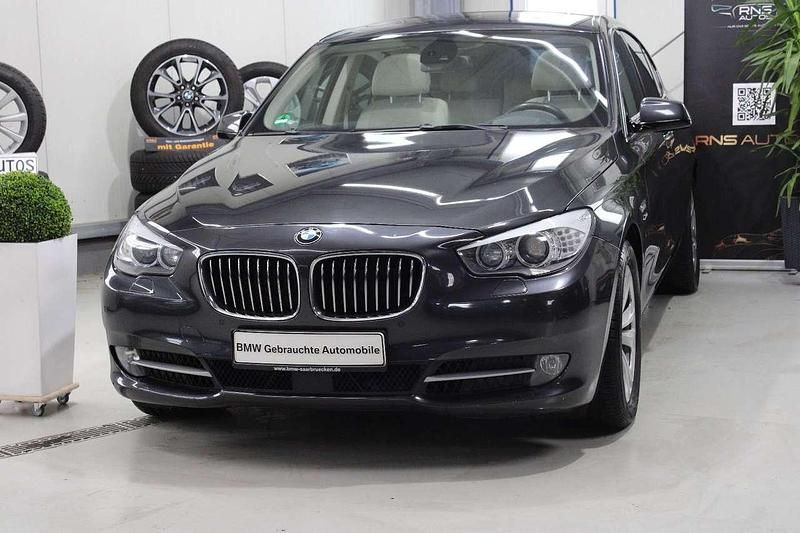 Gebraucht BMW 530 245 PS (180 kW) 2011 Grau Limousine