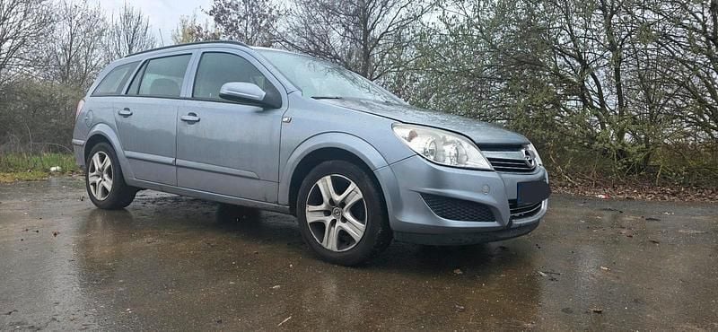 Gebraucht Opel Astra 90 PS (66 kW) 2009 Grau Kombi