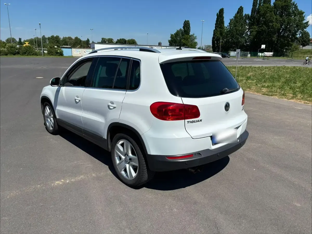 Gebraucht VW Tiguan 122 PS (89 kW) 2014 Weiß SUV