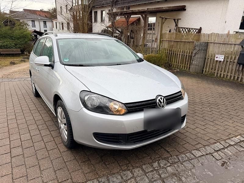Gebraucht VW Golf VI 105 PS (77 kW) 2011 Silber Kleinwagen