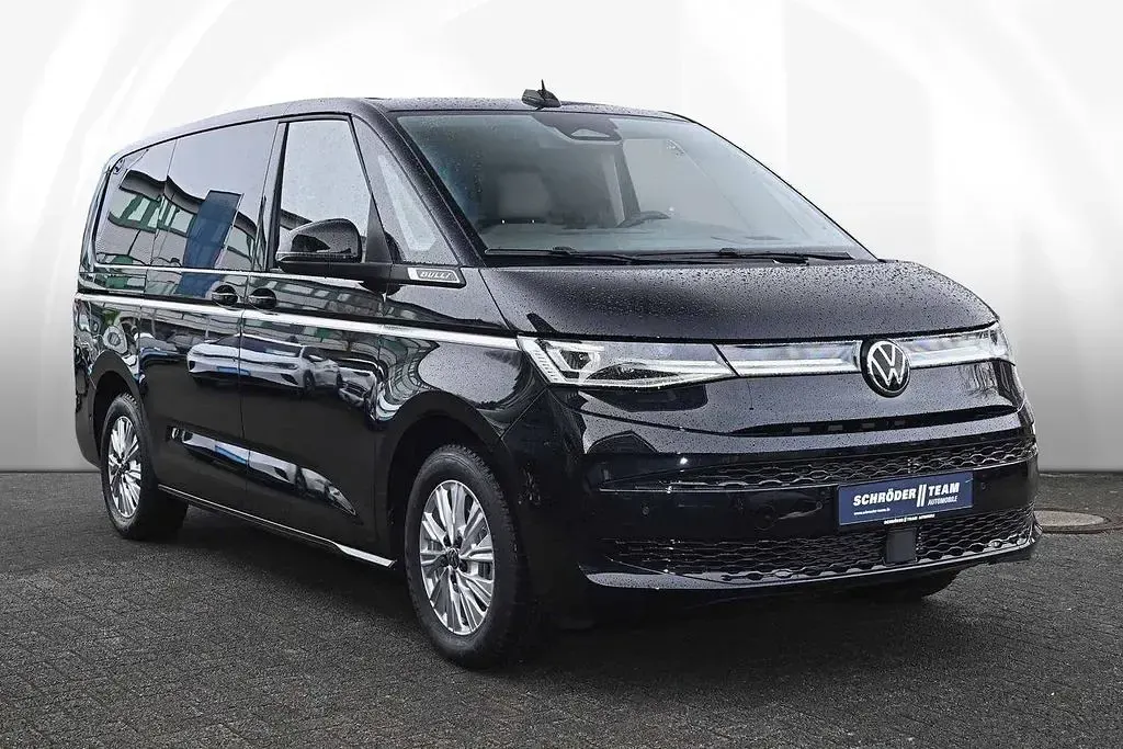 Neu VW Multivan Style 150 PS (110 kW) 2026 Schwarz Van / Kleinbus