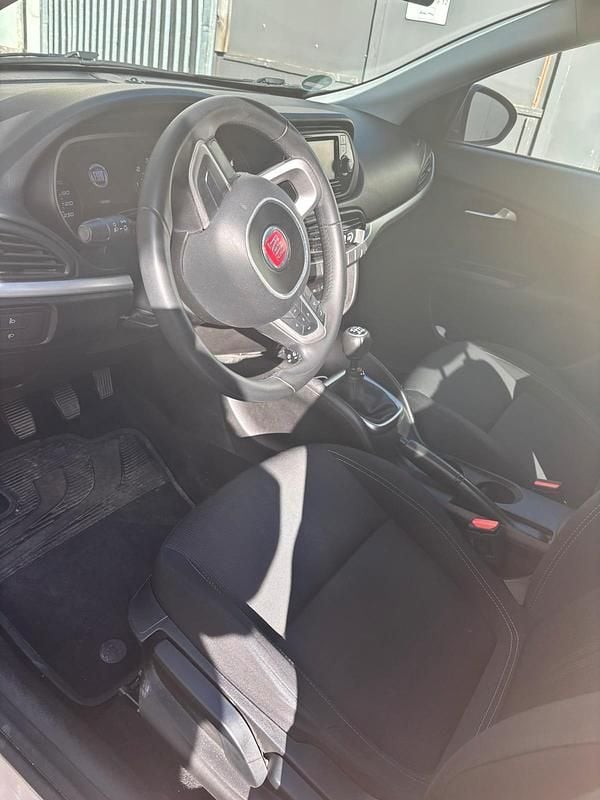 Gebraucht Fiat Tipo 120 PS (88 kW) 2017 Gold Kombi