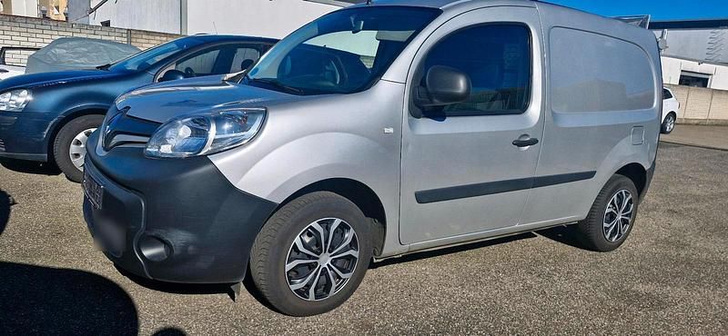 Gebraucht Renault Kangoo 90 PS (66 kW) 2017 Silber Van / Kleinbus
