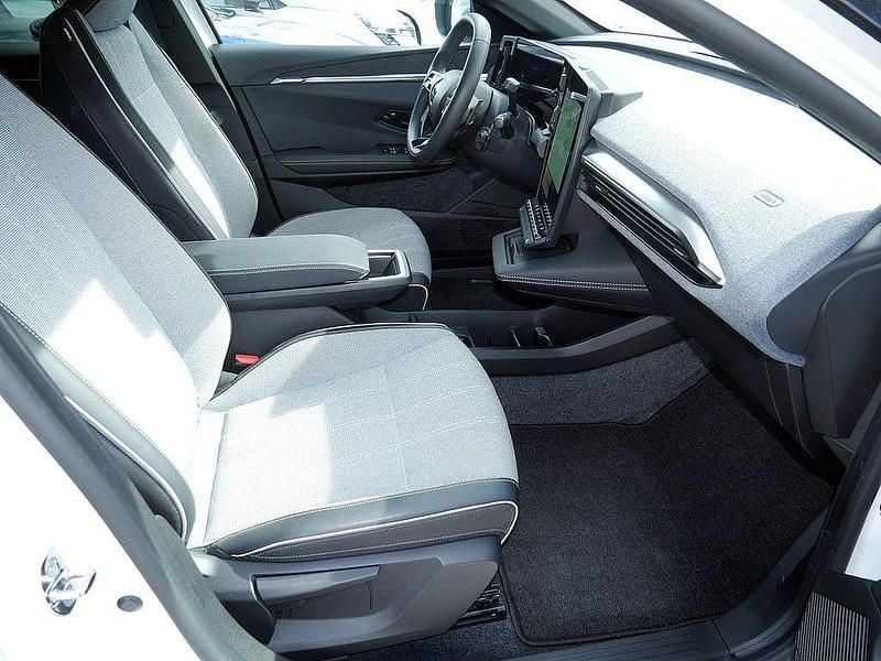 Gebraucht Renault Megane E-Tech Techno 160 kW (218 PS) 2022 Arktisweiss Limousine