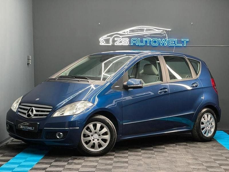 Gebraucht Mercedes A170 116 PS (85 kW) 2009 Blau Limousine
