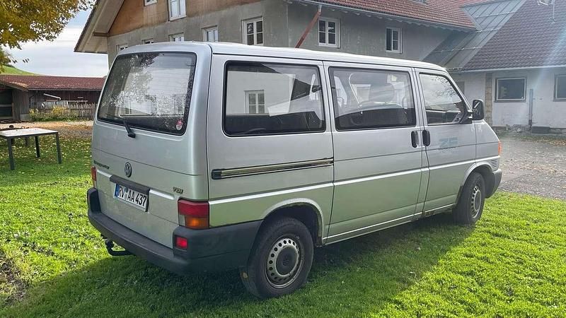 Gebraucht VW T4 102 PS (75 kW) 2000 Silber Van
