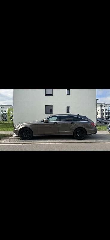 Gebraucht Mercedes CLS350 265 PS (194 kW) 2014 Grau Kombi