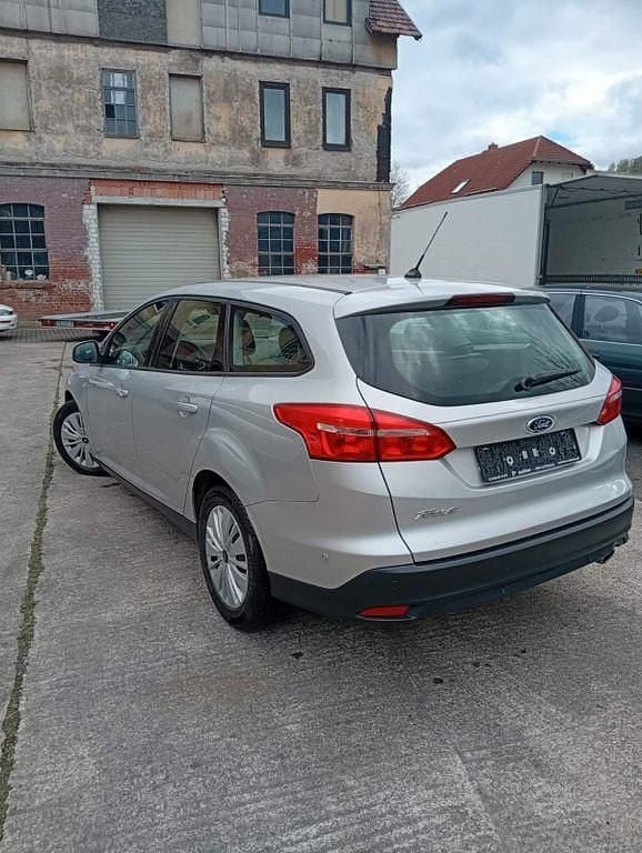 Second-hand Ford Focus 150 CP (110 kW) 2017 Gri Break