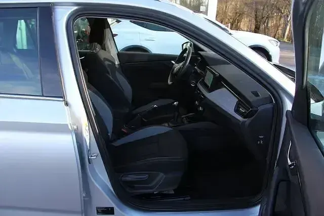 Gebraucht Skoda Kamiq 116 PS (85 kW) 2025 Silber SUV