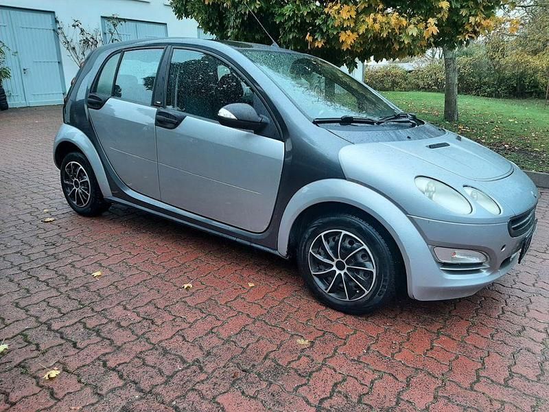 Grau Gebraucht 2005 Smart ForFour Pulse Kleinwagen | 1.590 € (Fairer Preis) - Bild 1/4