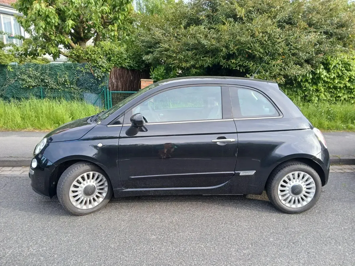 Gebraucht Fiat 500 Lounge 86 PS (63 kW) 2011 Schwarz Kleinwagen