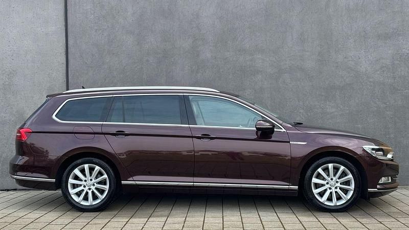 Gebraucht VW Passat Highline 239 PS (175 kW) 2017 Rot Kombi