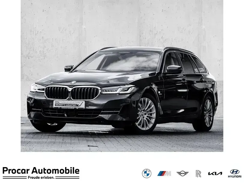 Usata BMW 530e Sport Line 292 CV (214 kW) 2022 Station wagon
