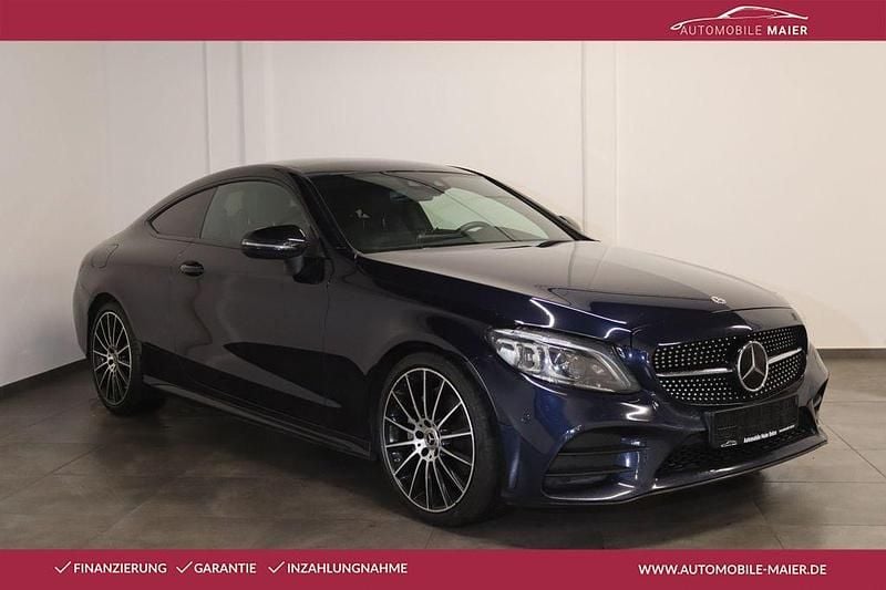 Blau Gebraucht 2024 Mercedes C220 AMG Coupé | 27.600 € (Guter Preis) - Bild 1/4