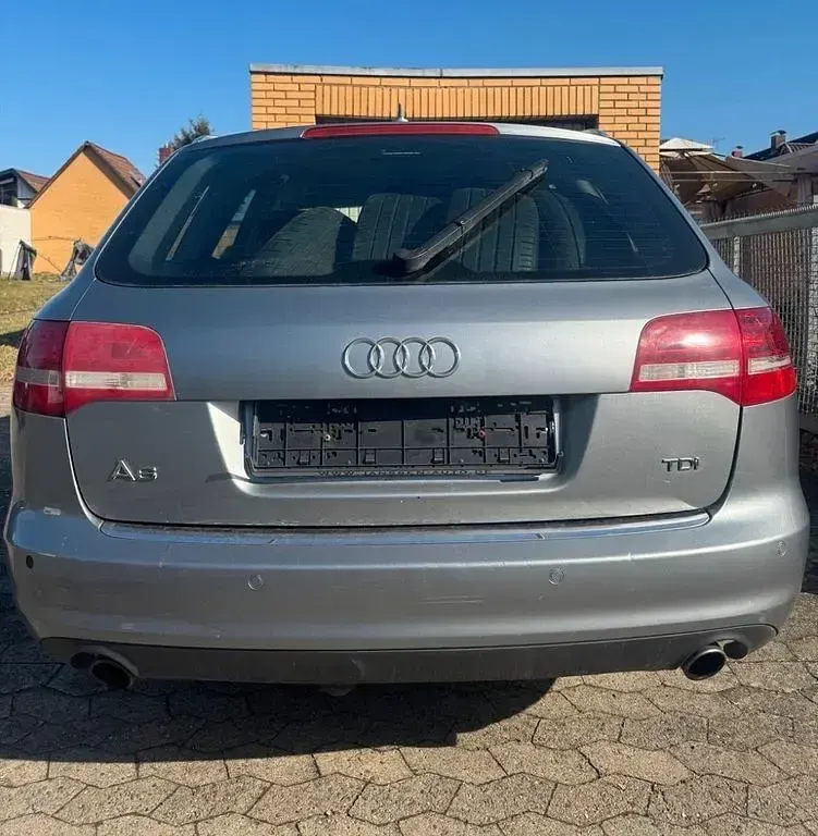 Gebraucht Audi A6 190 PS (139 kW) 2010 Silber Kombi