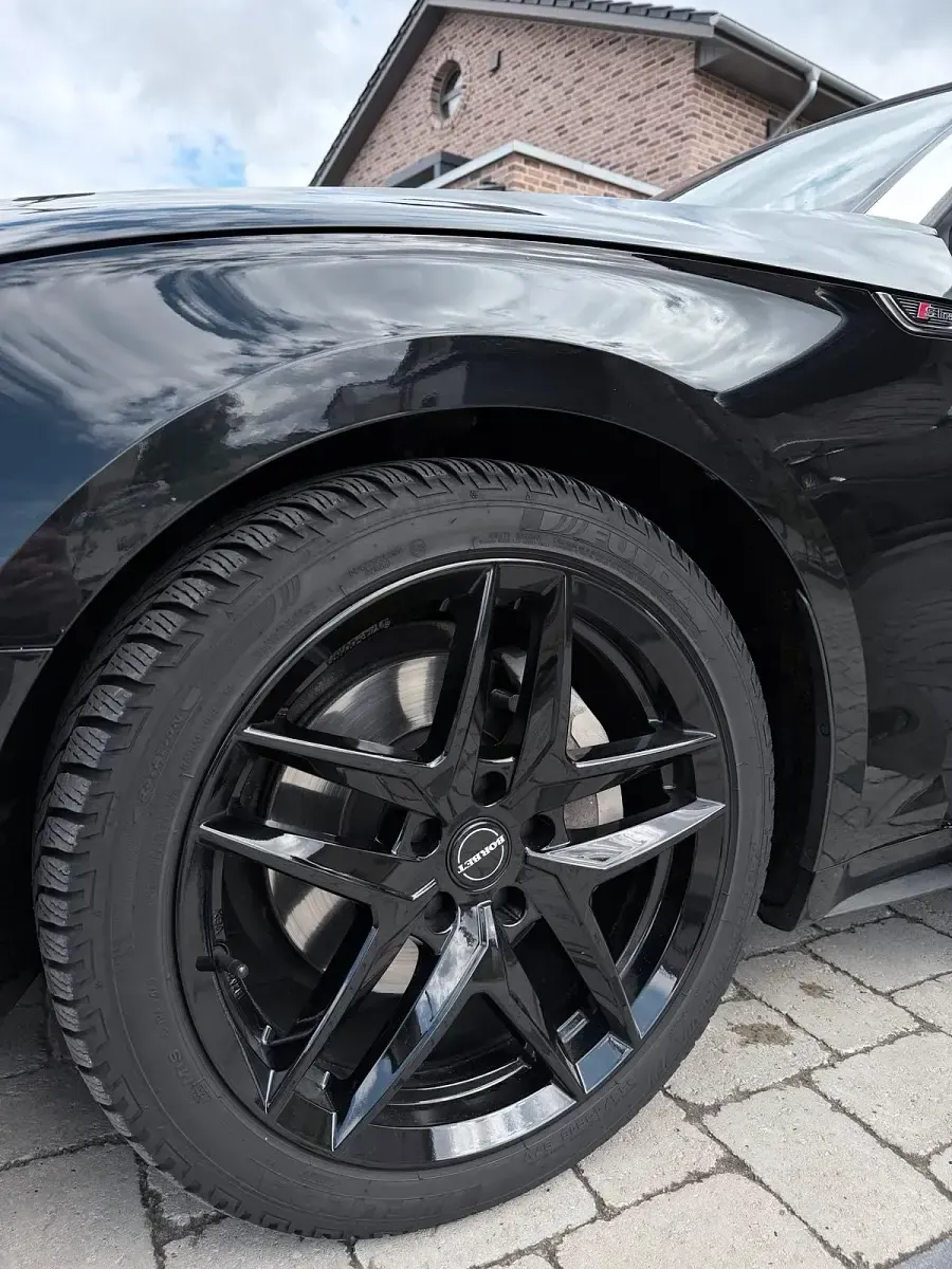 Usata Audi A5 Cabriolet S-Line 190 CV (139 kW) 2019 Nero Cabrio