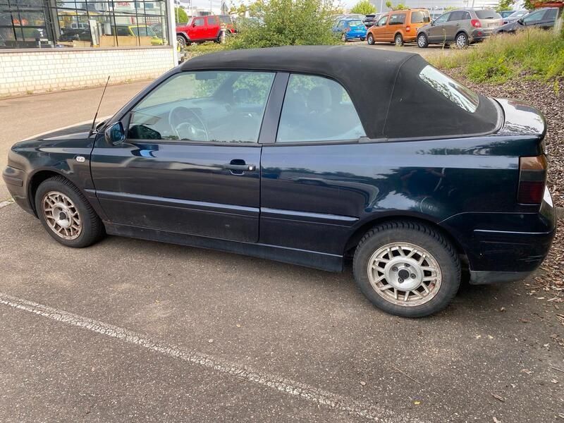 Schwarz Gebraucht 2001 VW Golf Cabriolet Cabrio | 1.490 € (Superpreis) - Bild 1/4