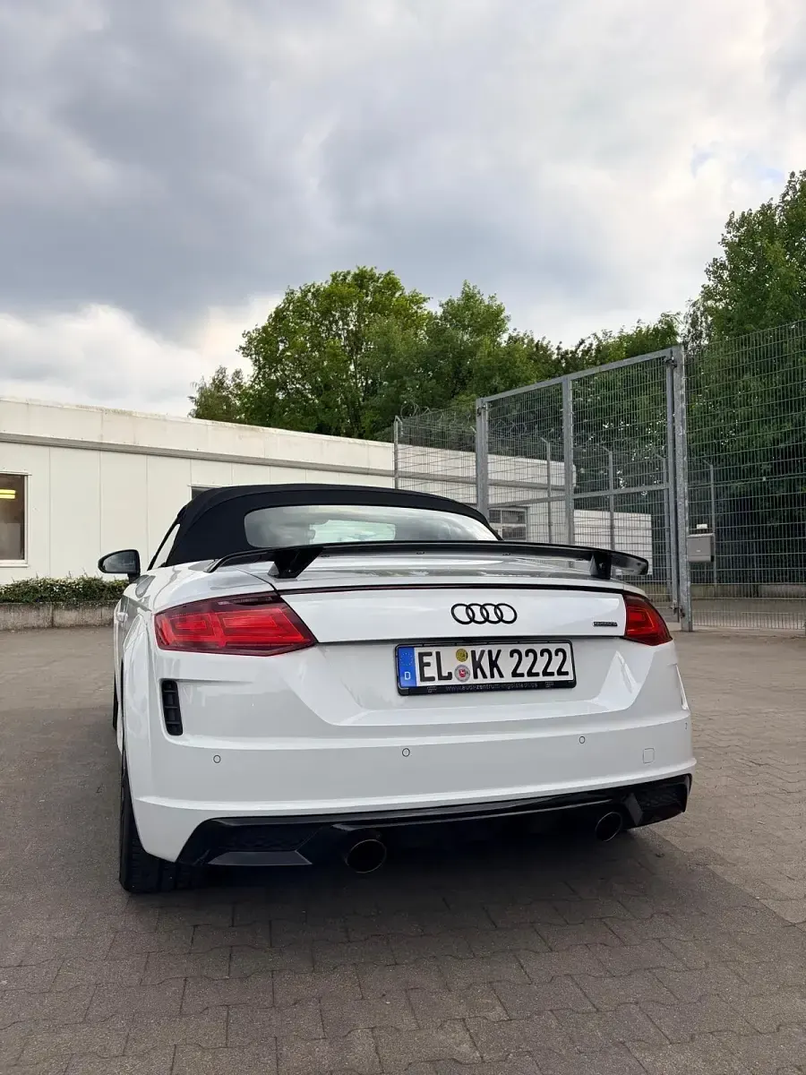 Gebraucht Audi TT S-Line 2024 Weiß Cabrio