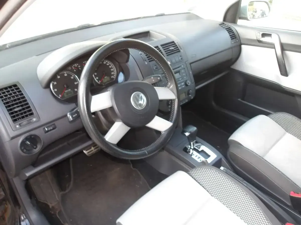 Używany VW Polo Cross 105 KM (77 kW) 2008 Czarny Hatchback