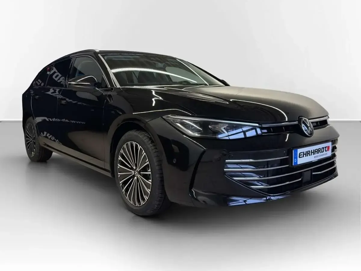 Neu VW Passat Elegance 150 PS (110 kW) 2026 Schwarz Kombi