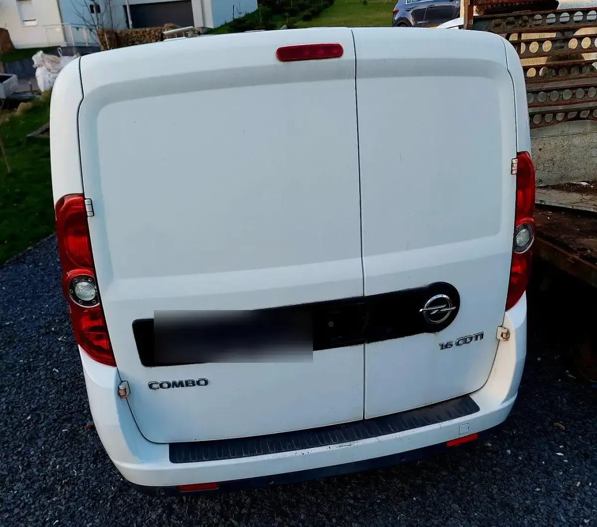 Gebraucht Opel Combo Edition 120 PS (88 kW) 2012 Schwarz Van / Kleinbus