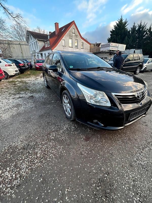 Gebraucht Toyota Avensis 150 PS (110 kW) 2009 Schwarz Kombi