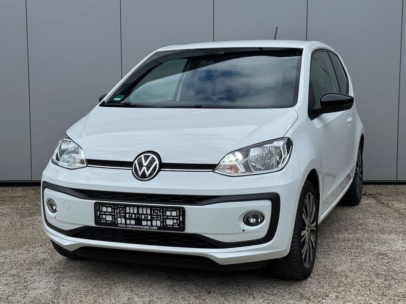 Pure white Gebraucht 2021 VW up! Active Kleinwagen | 7.980 € (Superpreis) - Bild 1/4
