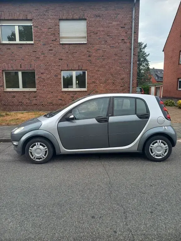 Gebraucht Smart ForFour Pulse 75 PS (55 kW) 2004 Silber Kleinwagen