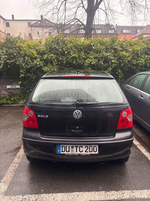 Schwarz Gebraucht 2005 VW Polo Cricket Limousine | 900 € (Superpreis) - Bild 1/4