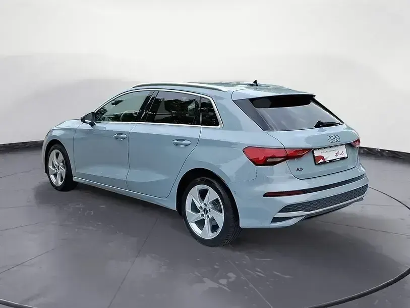 Gebraucht Audi A3 Advanced Plus 150 PS (110 kW) 2025 Grau Limousine