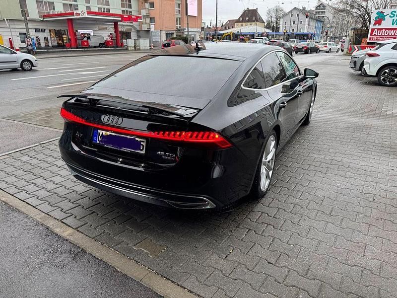 Gebraucht Audi A7 Ambiente 245 PS (180 kW) 2022 Schwarz Limousine