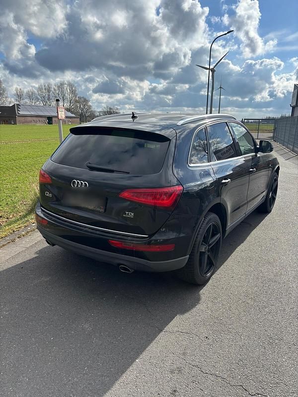 Schwarz Gebraucht 2016 Audi Q5 SUV | 15.500 € (Superpreis) - Bild 1/4
