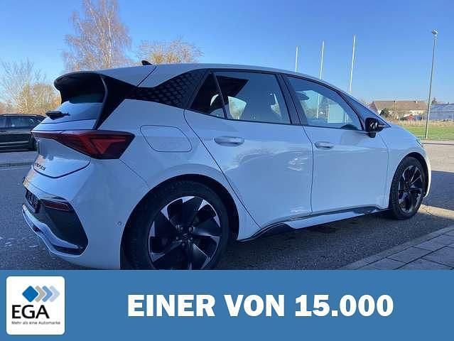 Gebraucht Cupra Born e-Boost 169 kW (231 PS) 2022 Weiß Kleinwagen